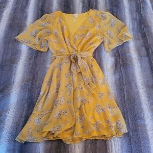 Mi Ami floral dress size M